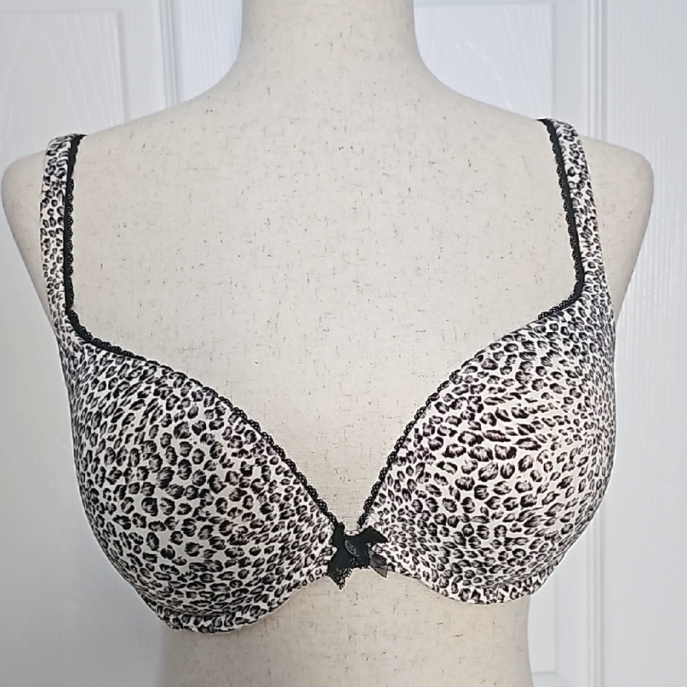 Victoria's Secret Leopard Print Push-Up Underwire Padded Bra Soft Tshirt Bra 36C